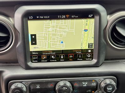 2023 Jeep Wrangler - Photo 30