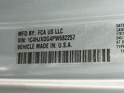 2023 Jeep Wrangler - Photo 42