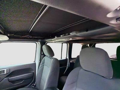 2023 Jeep Wrangler - Photo 25