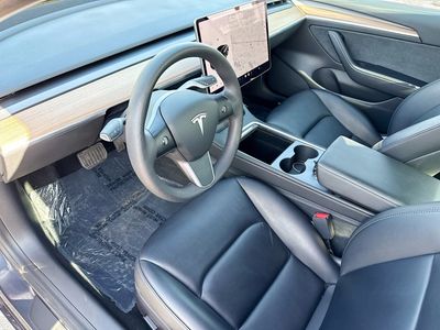 2021 Tesla Model 3 - Photo 25