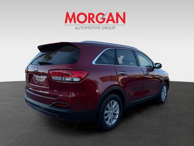 2017 Kia Sorento - Photo 3