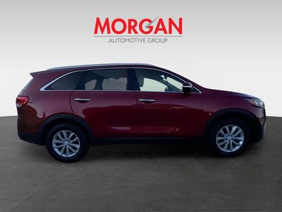 2017 Kia Sorento - Photo 2