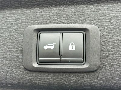 2022 Mitsubishi Outlander - Photo 12