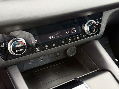 2022 Mitsubishi Outlander - Photo 33