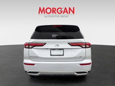 2022 Mitsubishi Outlander - Photo 4