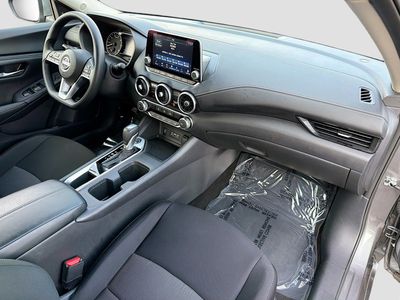2025 Nissan Sentra - Photo 13