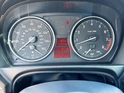 2011 BMW 3 Series - Photo 36