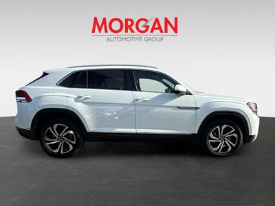 2022 Volkswagen Atlas Cross Sport - Photo 2