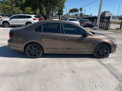 2016 Volkswagen Jetta Sedan - Photo 17