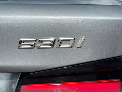 2021 BMW 5 Series - Photo 11