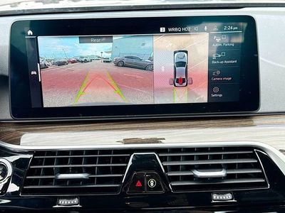 2021 BMW 5 Series - Photo 34