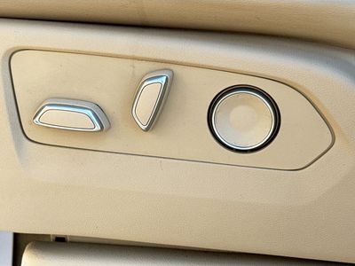 2024 Cadillac Escalade - Photo 27