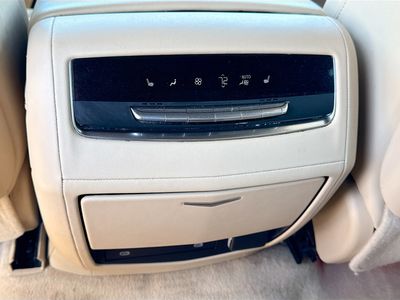 2024 Cadillac Escalade - Photo 21