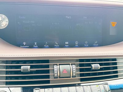 2018 Lexus LS - Photo 30