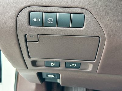 2018 Lexus LS - Photo 35