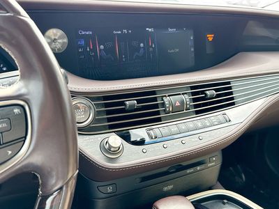 2018 Lexus LS - Photo 28