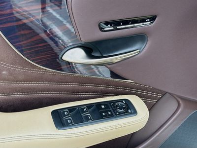 2018 Lexus LS - Photo 23