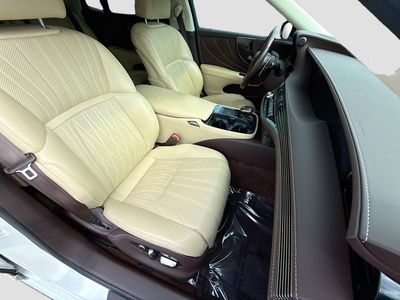 2018 Lexus LS - Photo 15