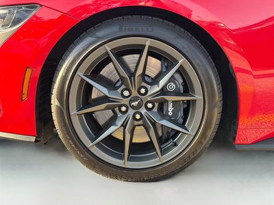 2025 Ford Mustang - Photo 39