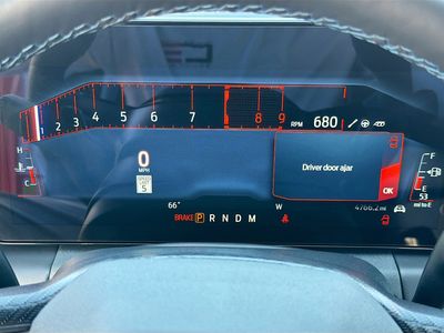 2025 Ford Mustang - Photo 37