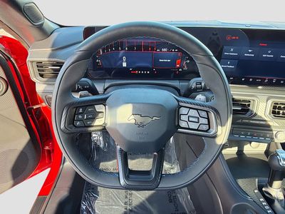 2025 Ford Mustang - Photo 36
