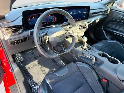 2025 Ford Mustang - Photo 24