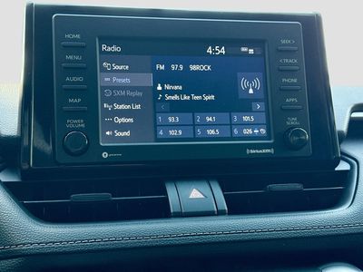 2021 Toyota RAV4 - Photo 29