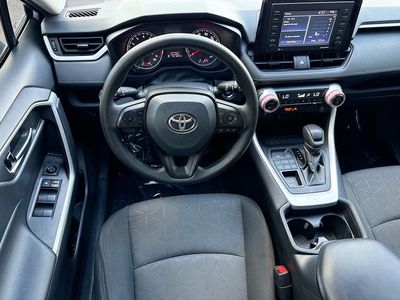 2021 Toyota RAV4 - Photo 15