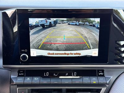 2025 Toyota Camry - Photo 31