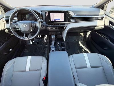 2025 Toyota Camry - Photo 14