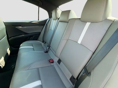 2025 Toyota Camry - Photo 19
