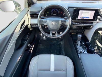 2025 Toyota Camry - Photo 15