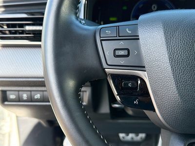 2025 Toyota Camry - Photo 35