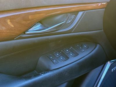 2017 Cadillac Escalade - Photo 24
