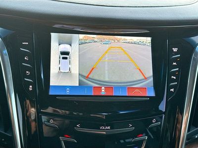 2017 Cadillac Escalade - Photo 34