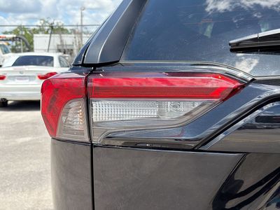 2024 Toyota RAV4 - Photo 10
