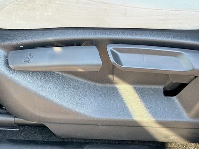 2020 Volkswagen Tiguan - Photo 23