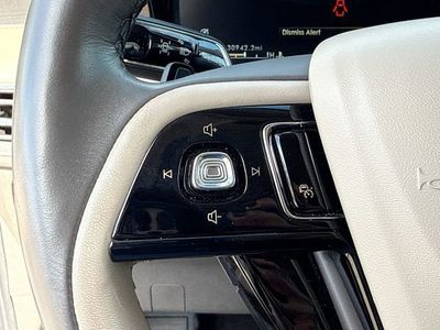 2022 Lincoln Corsair - Photo 39
