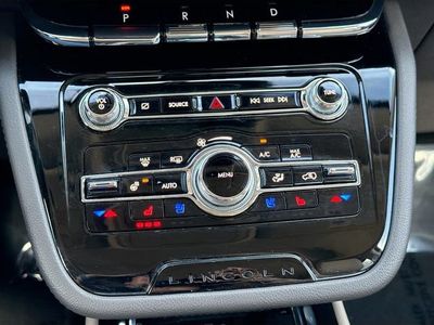 2022 Lincoln Corsair - Photo 36