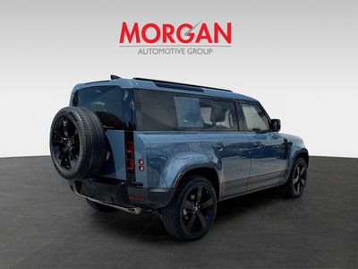 2024 Land Rover Defender - Photo 3