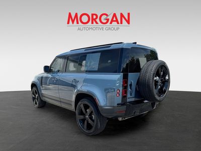 2024 Land Rover Defender - Photo 5