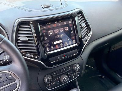 2019 Jeep Cherokee - Photo 26