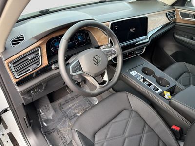 2026 Volkswagen Atlas - Photo 25