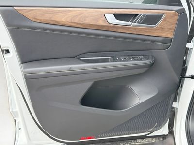 2026 Volkswagen Atlas - Photo 21