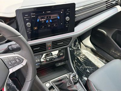 2026 Volkswagen Jetta GLI - Photo 25