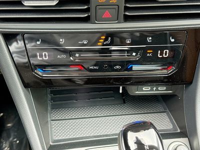 2026 Volkswagen Jetta - Photo 32