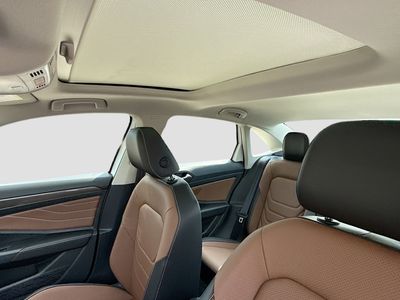 2026 Volkswagen Jetta - Photo 24
