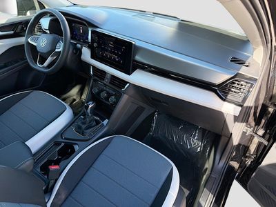 2026 Volkswagen Taos - Photo 12