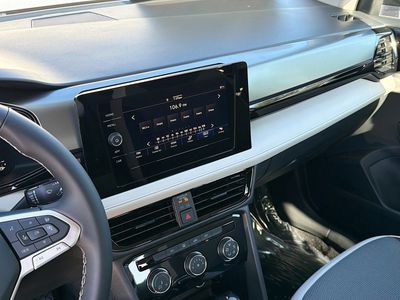 2026 Volkswagen Taos - Photo 24