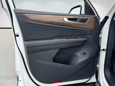2026 Volkswagen Atlas - Photo 22